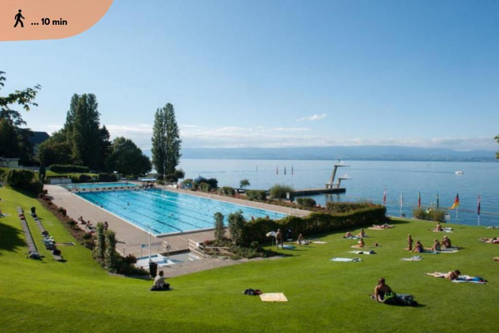 Apartament Le Baron Évian-les-Bains Zewnętrze zdjęcie